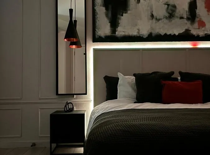 Apartmán Riverside Wharf - Free Parking, Business, Couples & Families