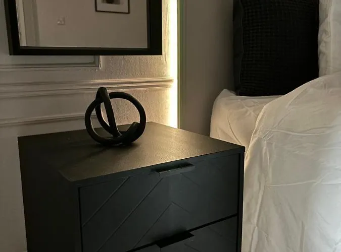 Riverside Wharf - Free Parking, Business, Couples & Families Apartmán