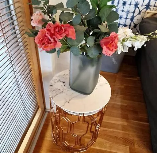 Amazing Flat In The Heart Of Centre! 아파트 *