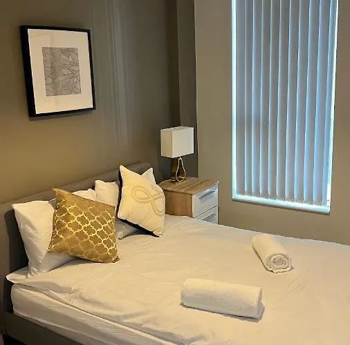 Stunning Centre Apartment! Ideal For Small Groups Apartmán *