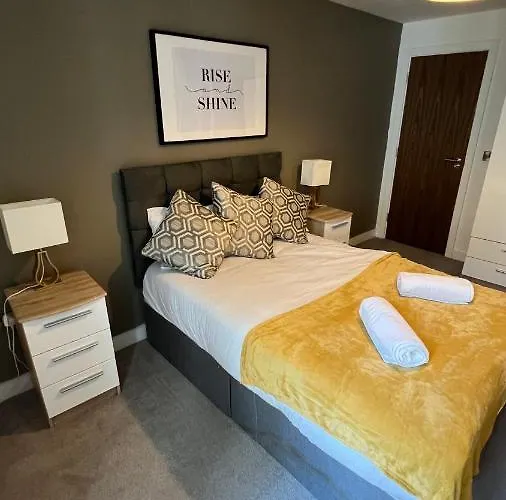 Stunning Centre Apartment! Ideal For Small Groups Manchester