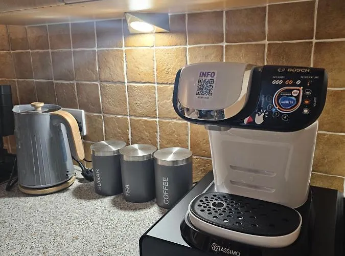 Waterfront, Ethihad Stadium 公寓