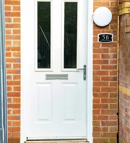 Cosy Haven For Two Apartment