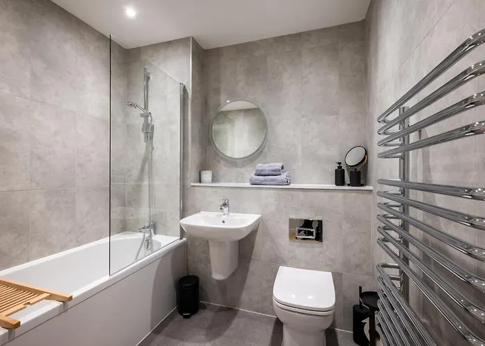 Kula - Centre * Manchester