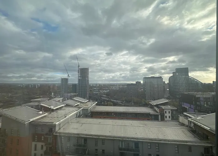 In A Flat ホームステイ