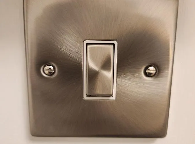 Beautifully Fab 3 Bedroom 4 Beds New 8 Guests Stretford Trafford 맨체스터