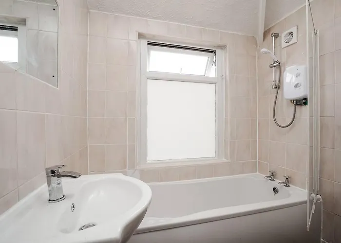 Charming 3bd Didsbury House