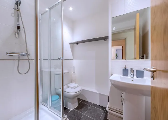 Апартаменты 2bed Homely Hideout In City Centre