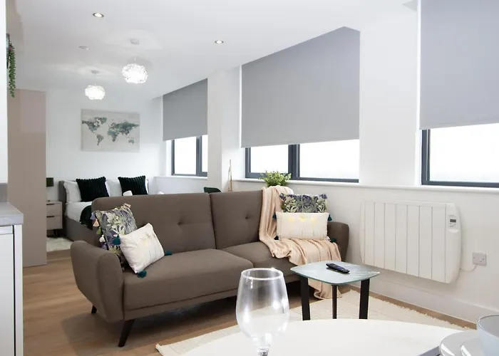 Stylish Overlooking Old Trafford Apartmán Manchester