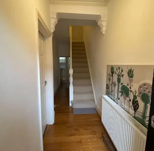 Delightful Victorian House * Manchester