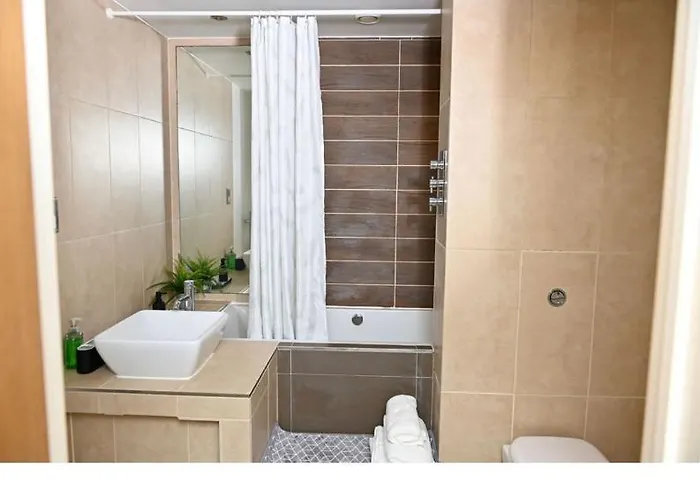 In A Flat マンチェスター