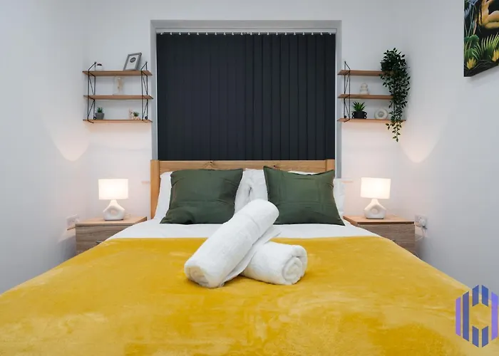 Stylish 4bd - Coop Live - Etihad - Parking - Ev * Манчестер