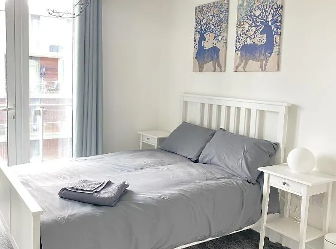 Apartment Center 2 Bed *