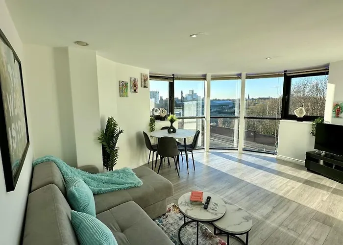 Apartmán Lux Livin' - Luxury 2 Bed With Free Parking
