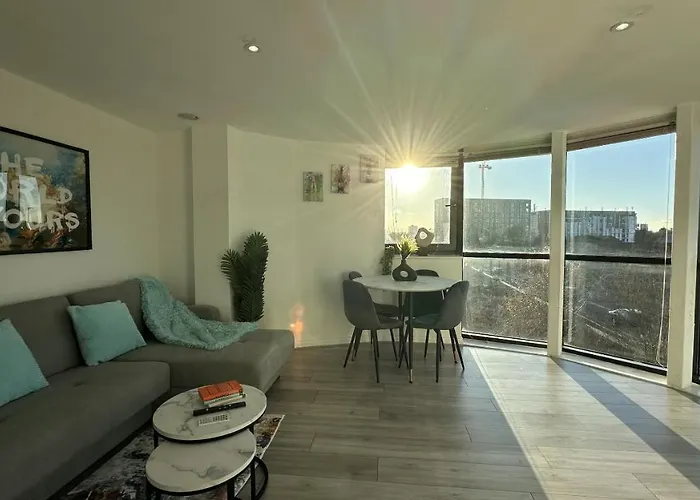 Apartamento Lux Livin' - Luxury 2 Bed With Free Parking *