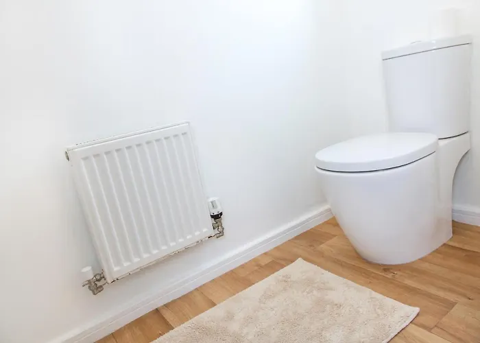 Cozy Townhouse In The Heart Of Greater Mánchester