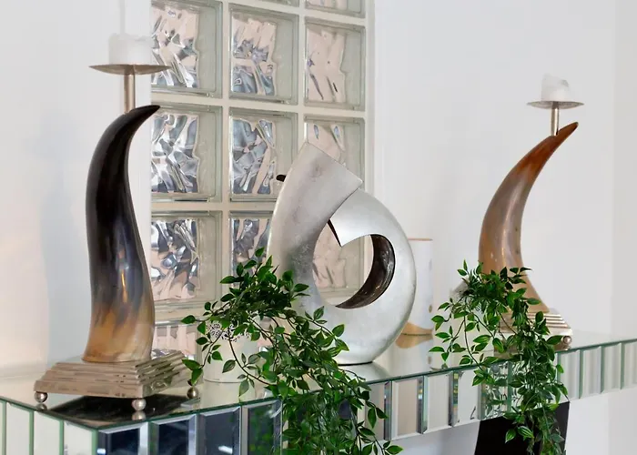 Сasa de vacaciones Cozy Townhouse In The Heart Of Greater *