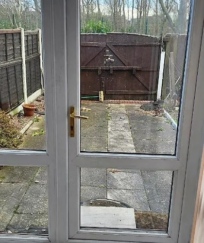 2bedroom Away From 3*