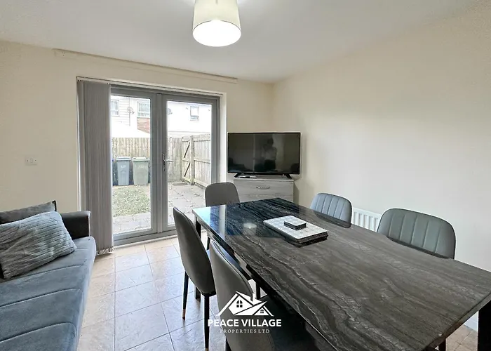 Holiday home Ashton Co-living - Private Self-cater *