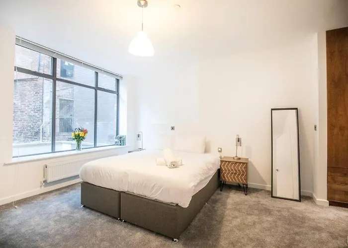 Semesterbostad Superhost: Luxury Deansgate Townhouse