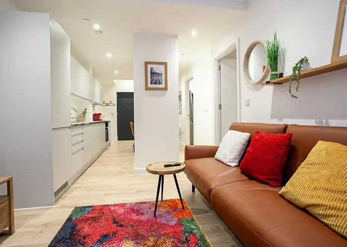 Super 2 Bed Close To Victoria Station