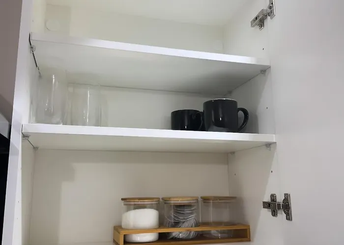 Apartment Luxury 2 Bedroom In Centre - Free Parking