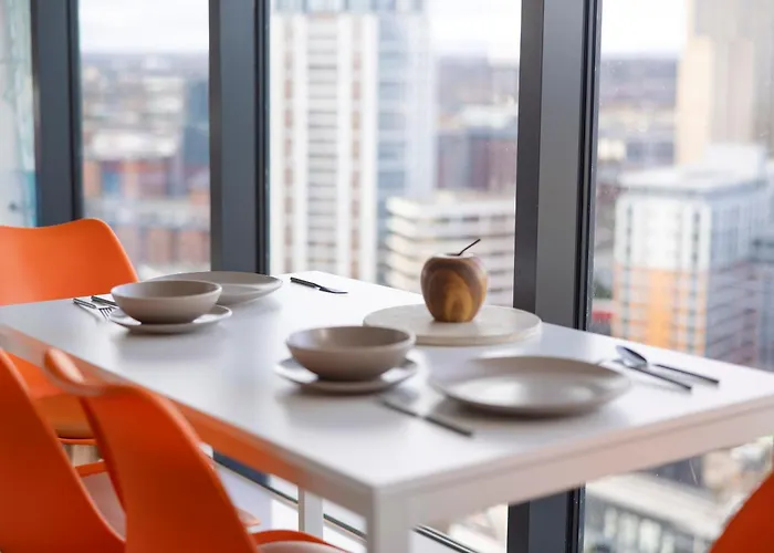 Апартаменты 2 Bed Ensuite With Fantastic Night View And Old Trafford Stadium Манчестер