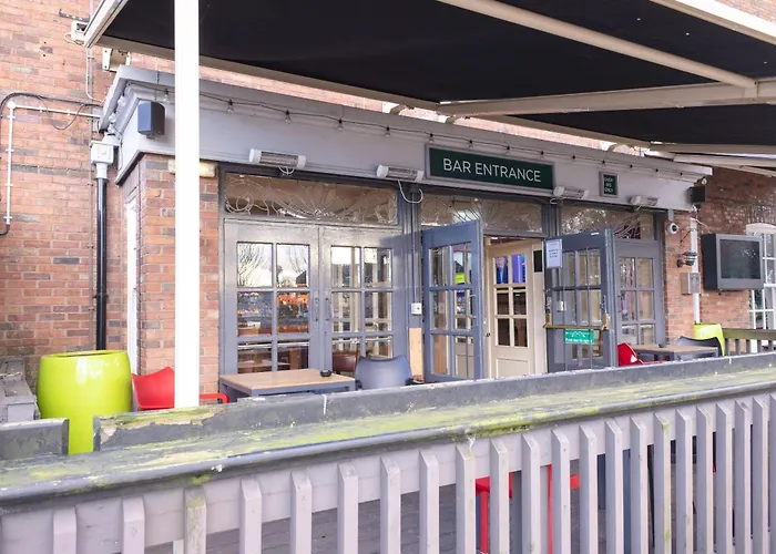 Apartament 2 Bed Ensuite With Fantastic Night View And Old Trafford Stadium *