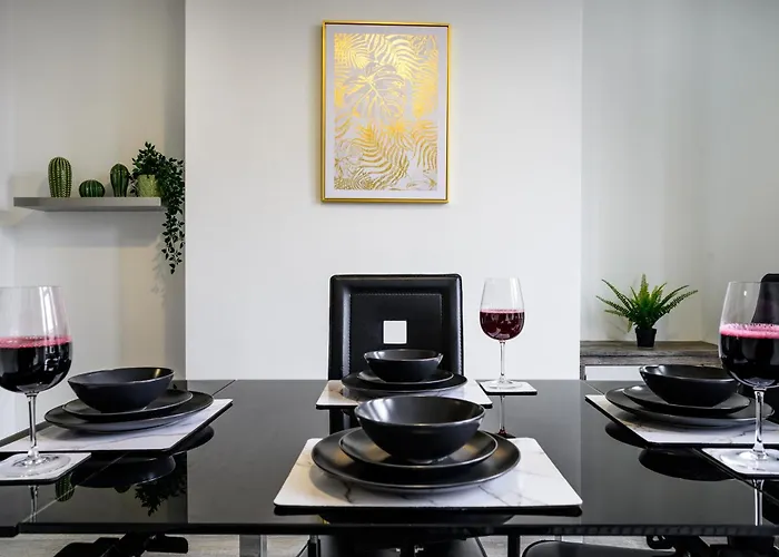 Serviced Northernnightzzz - The Park *