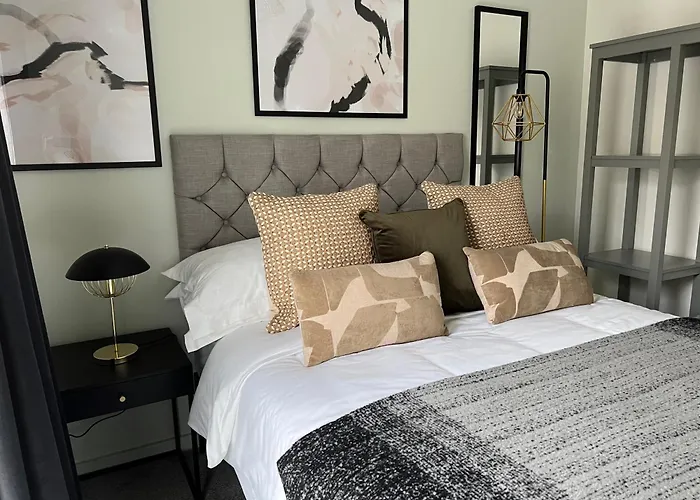 Stunning + Free Parking * Mánchester