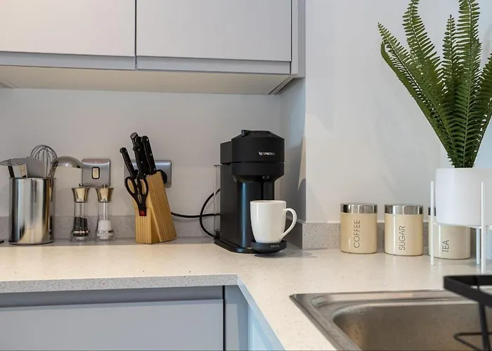 View Few Minutes To Centert * Манчестер