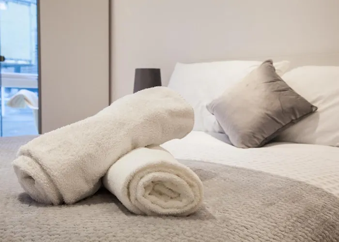 Luxury 2 Bed Apartment