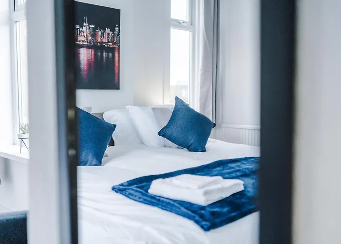 Vakantiehuis Fun & Spacious 3Bed L Pool Table & Pingpong Table