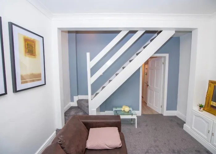 Lovely + Free Parking * Mánchester