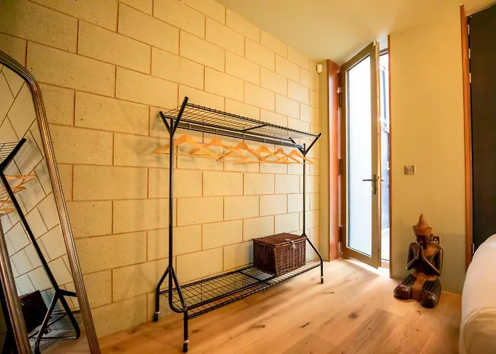 Luxury Roof Terrace Townhouse Manchester