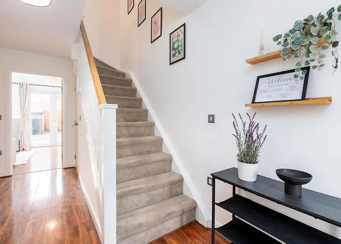 Ferienhaus 6 Guests - 3 Bedrooms - Free Wi-fi - *