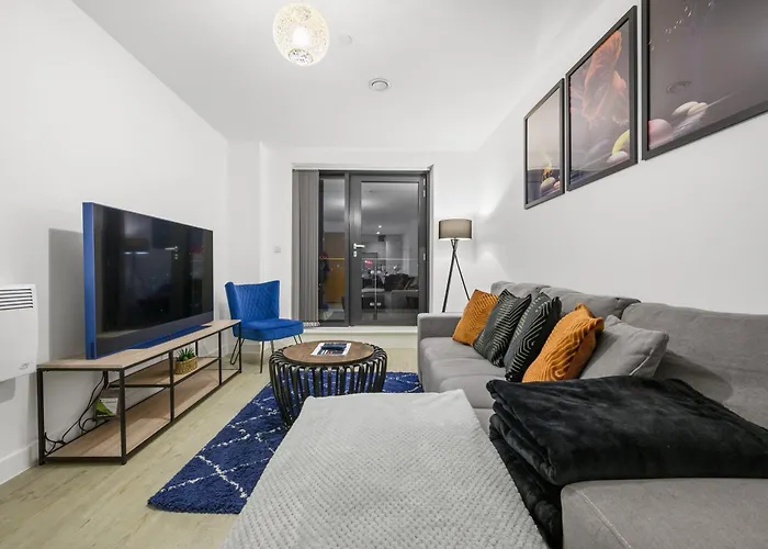 아파트 Stylish & Spacious Salford Quays One Bedroom High Floor With Balcony 맨체스터
