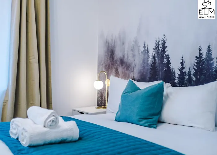 Elm , Collection Of Available Near Media , Free Parking