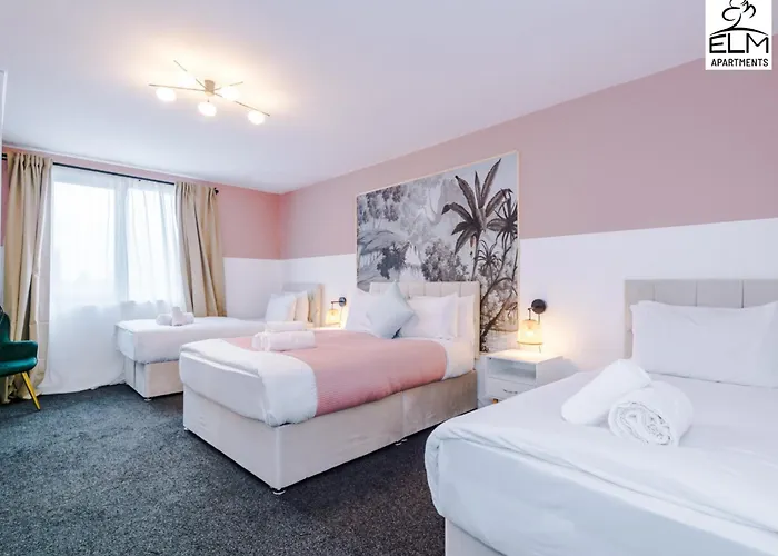 Apartment Elm , Collection Of Available Near Media , Free Parking Manchester