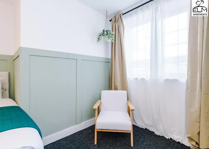 Elm , Collection Of Available Near Media , Free Parking Apartment 3*