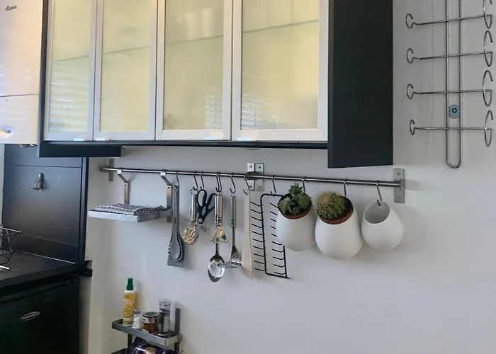 Didsbury Failte Apts - 3 Mins To The Christie's - Ground Floor - Free Parking *