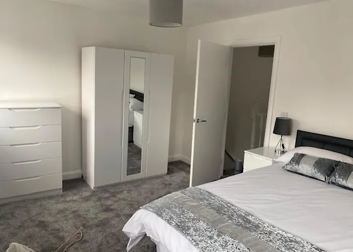 Sleeps5-netflix-parkg-near Center Etihad Dom wakacyjny *