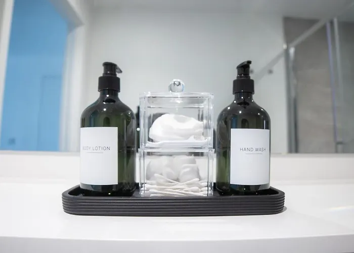 Luxury Mcr 2bed,2bath Apartment- Location! Manchester