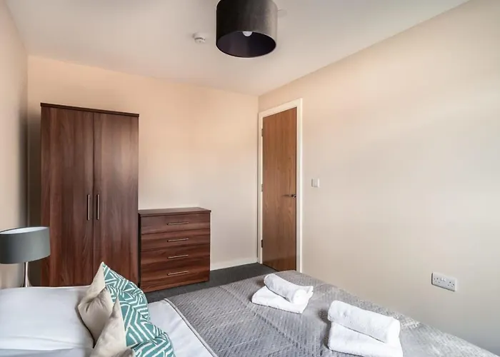 Modern & Stylish 2 Bed In Μάντσεστερ