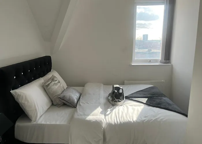 Charming 1 Bedroom In The Heart Of Close To Centre And Etihad Stadium Manchester