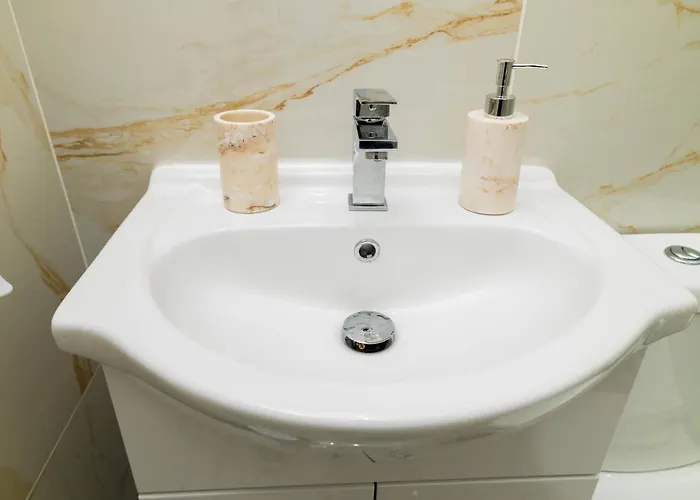 Apartment Charming 1 Bedroom In The Heart Of Close To Centre And Etihad Stadium *