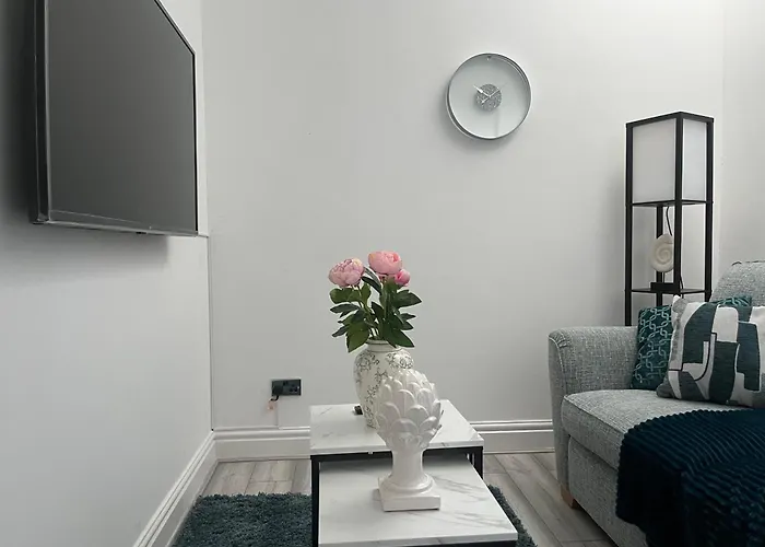 Apartment Charming 1 Bedroom In The Heart Of Close To Centre And Etihad Stadium