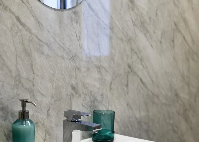 Serviced Northernnightzzz - The Park