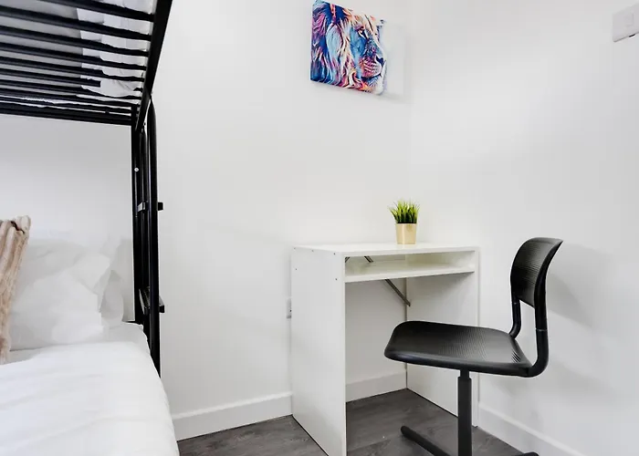 Dazzling&modern 4bd - Coop Live - Etihad - Parking * Manchester