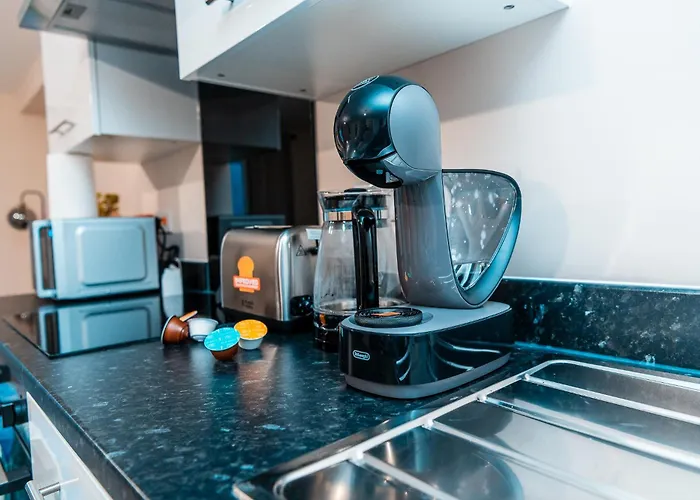 Apartamento Entire 2 Bedroom And 2 Bathroom In -free Underground Parking Mánchester